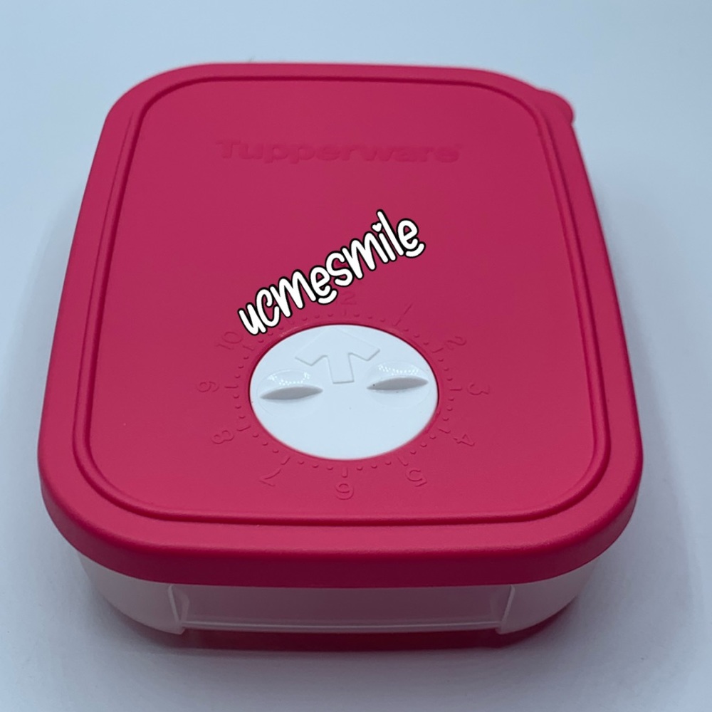 Tupperware FreezeSmart Rectangular Freezer Storage Container Set - Picture 5 of 7